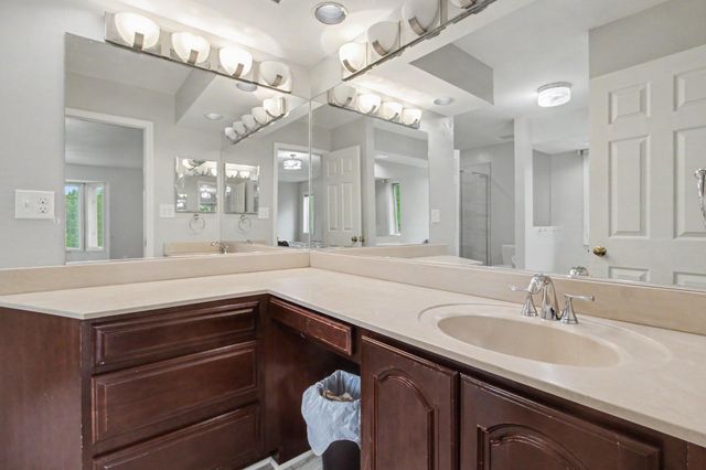 5026 Arbor Valley Lane, Ann Arbor, MI 48105