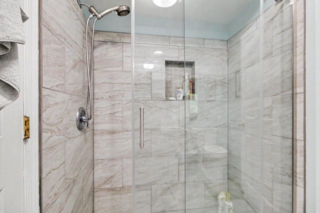 5026 Arbor Valley Lane, Ann Arbor, MI 48105
