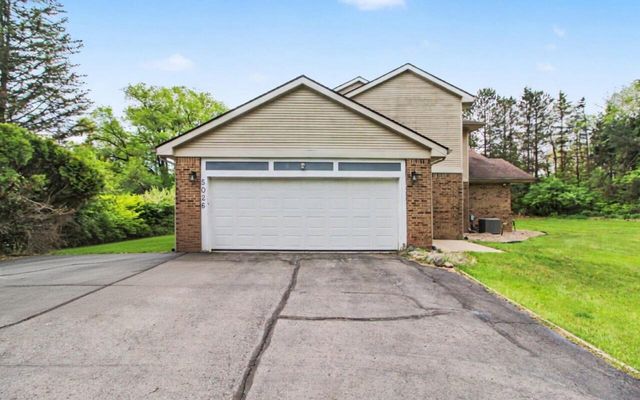 5026 Arbor Valley Lane, Ann Arbor, MI 48105