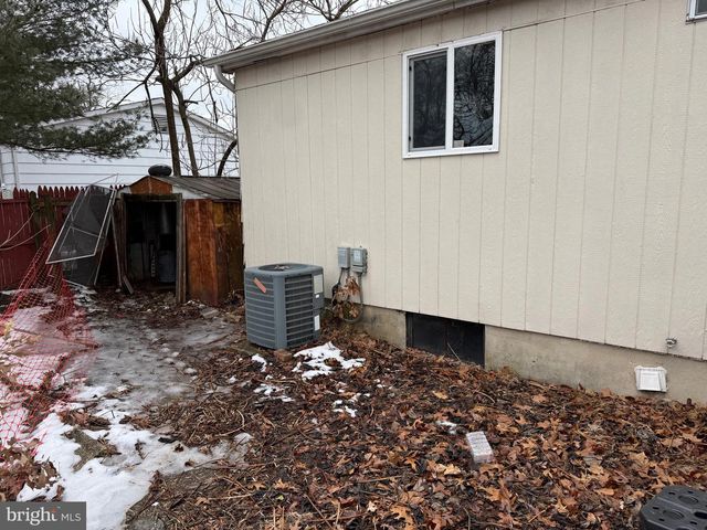 527 BRIAN AVE, Millville, NJ 08332