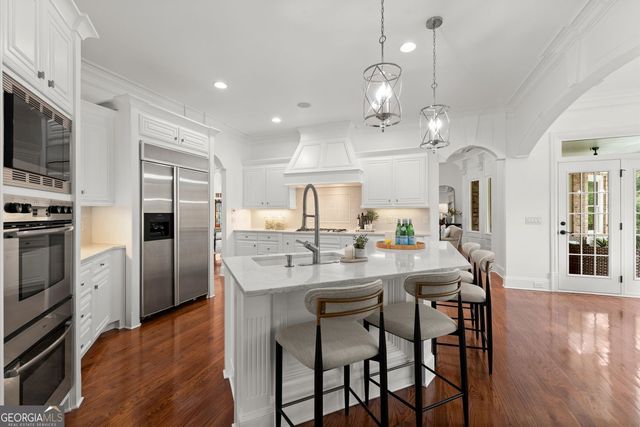 15884 Meadow King Court, Milton, GA 30004
