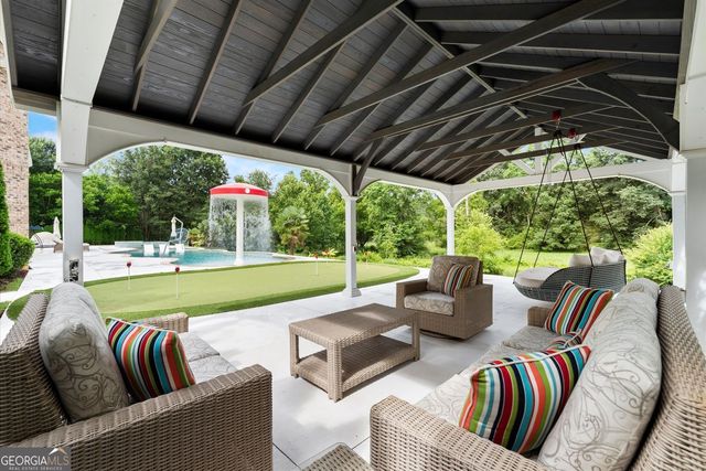 15884 Meadow King Court, Milton, GA 30004