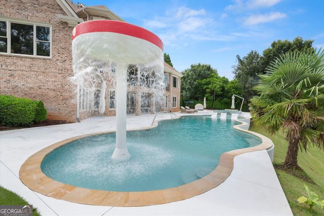 15884 Meadow King Court, Milton, GA 30004