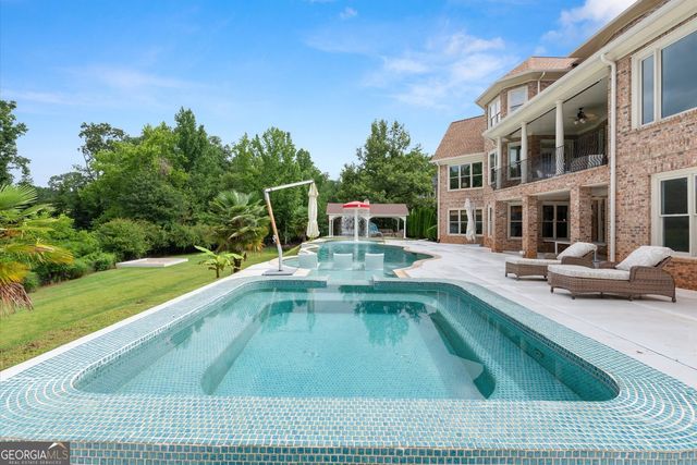 15884 Meadow King Court, Milton, GA 30004
