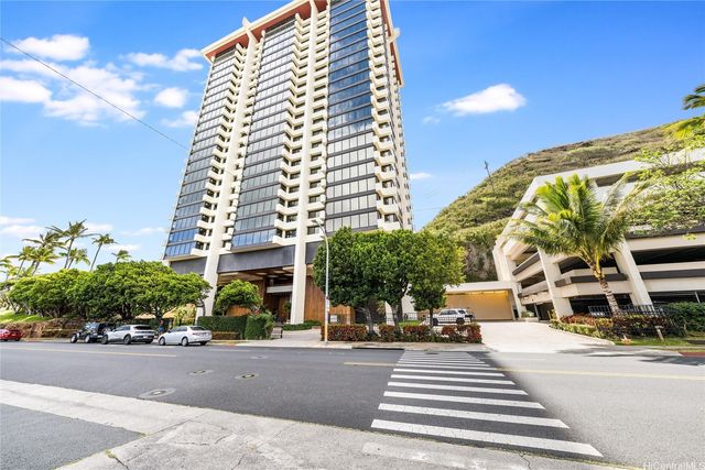 250 Kawaihae Street 10E, Honolulu, HI 96825