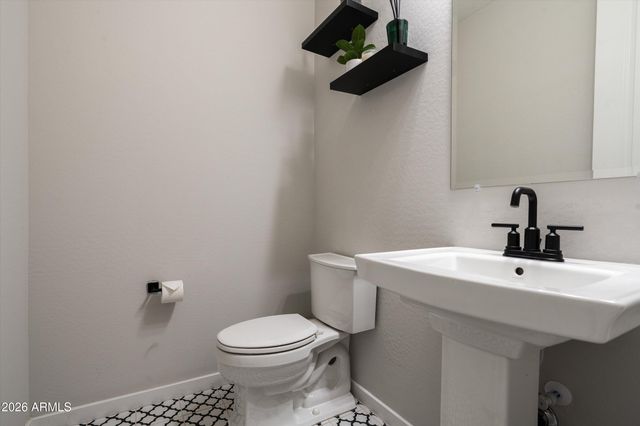 21627 N 59TH Way, Phoenix, AZ 85054