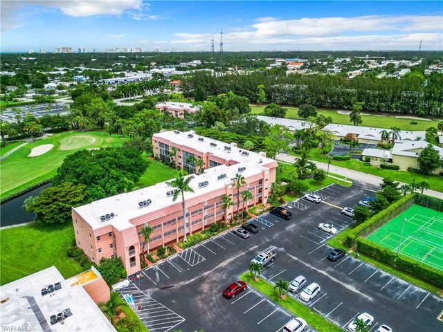 100 Forest Lakes BLVD # 312, Naples, FL 34105