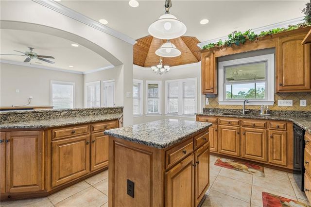 4199 Heron Lakes Drive, Mobile, AL 36693