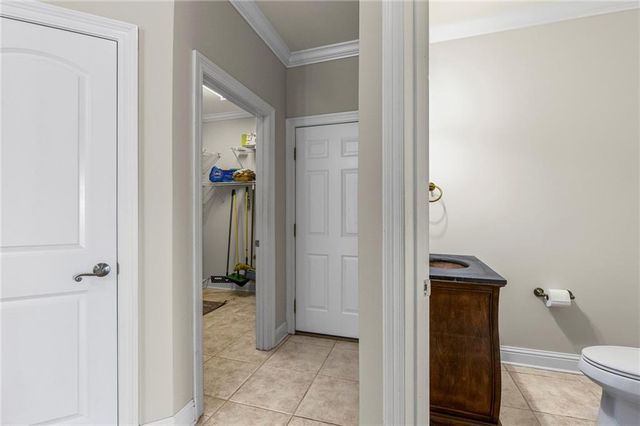 4199 Heron Lakes Drive, Mobile, AL 36693