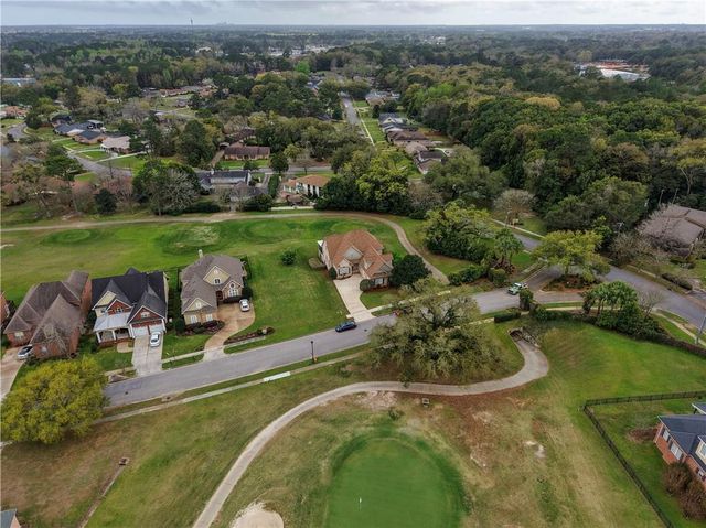 4199 Heron Lakes Drive, Mobile, AL 36693