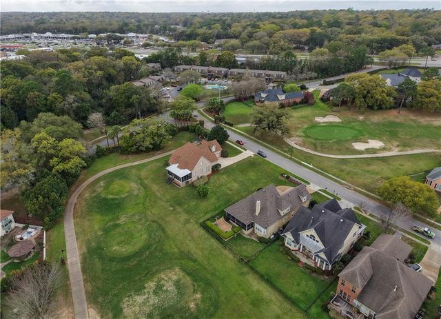 4199 Heron Lakes Drive, Mobile, AL 36693