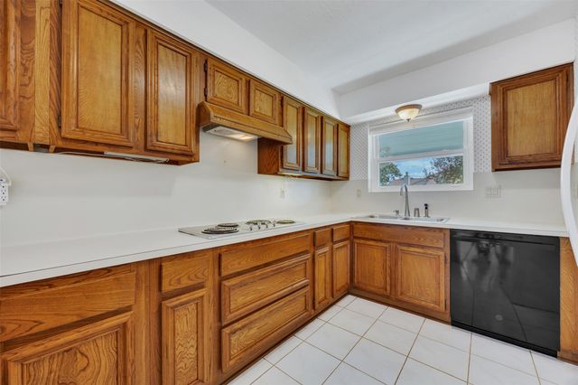 15426 Woodhorn Drive, Houston, TX 77062