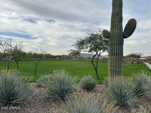 7912 W DESERT SPOON Drive, Peoria, AZ 85383