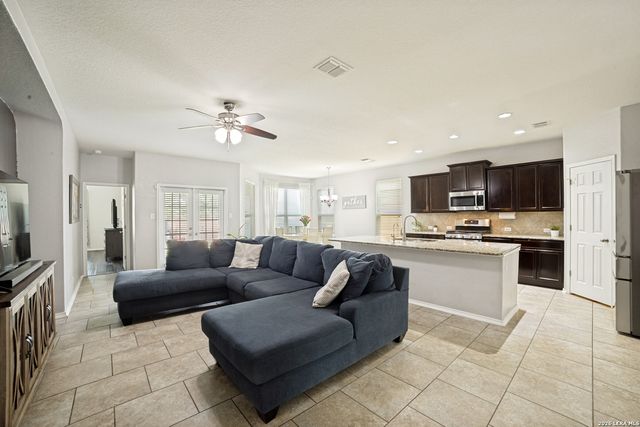 610 Sea Eagle, San Antonio, TX 78253