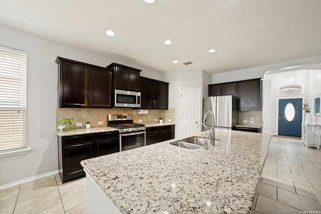 610 Sea Eagle, San Antonio, TX 78253