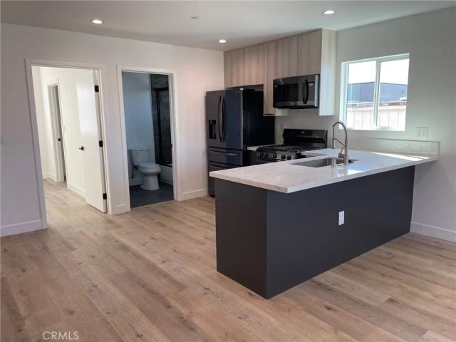 1529 Winona Boulevard, Los Angeles, CA 90027