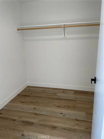 1529 Winona Boulevard, Los Angeles, CA 90027