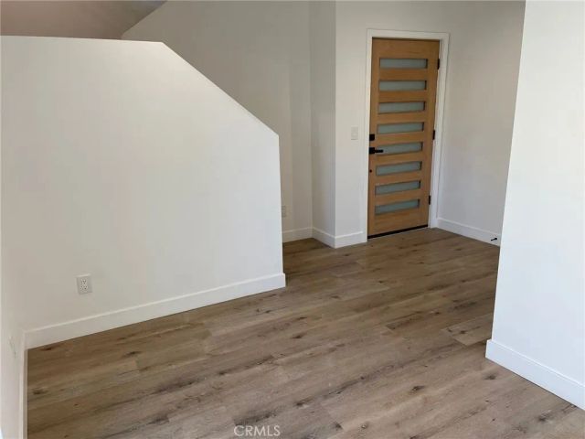 1529 Winona Boulevard, Los Angeles, CA 90027