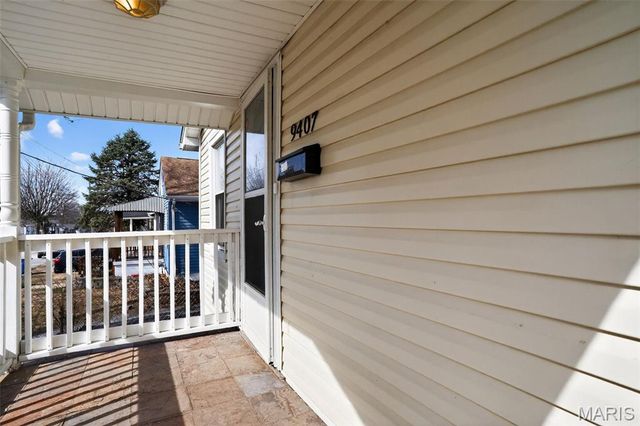 9407 Muriel Avenue, St Louis, MO 63114