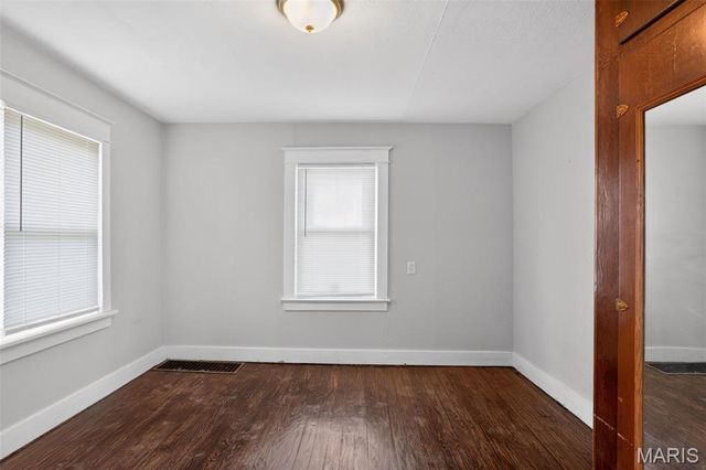 9407 Muriel Avenue, St Louis, MO 63114