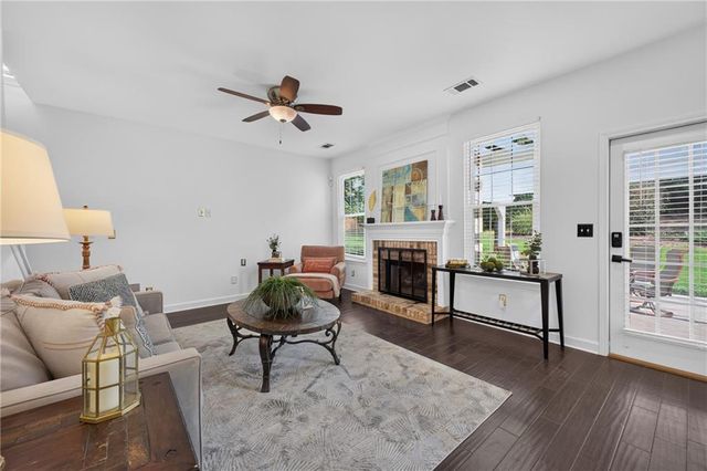 1941 Ashwood Grove Drive, Snellville, GA 30078