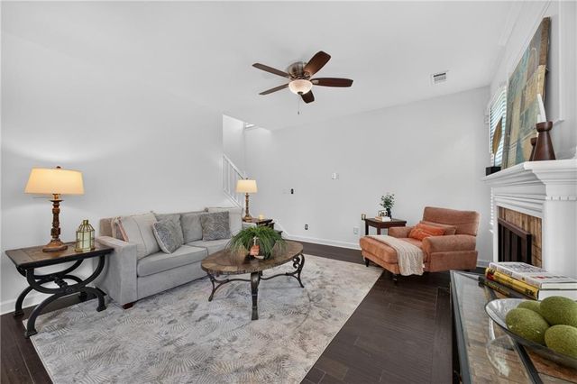 1941 Ashwood Grove Drive, Snellville, GA 30078