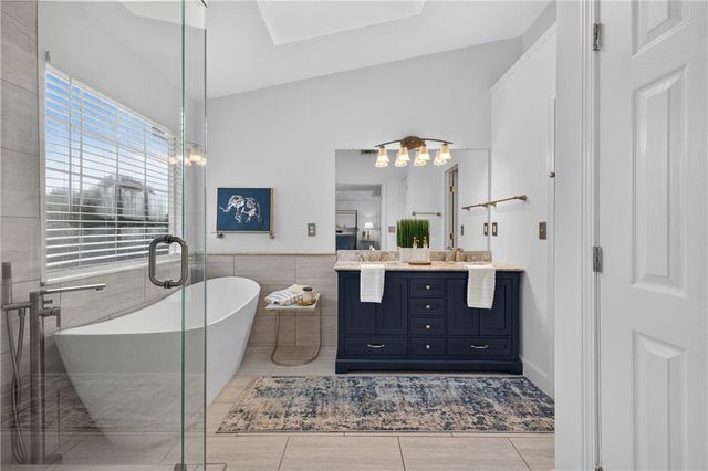 1941 Ashwood Grove Drive, Snellville, GA 30078