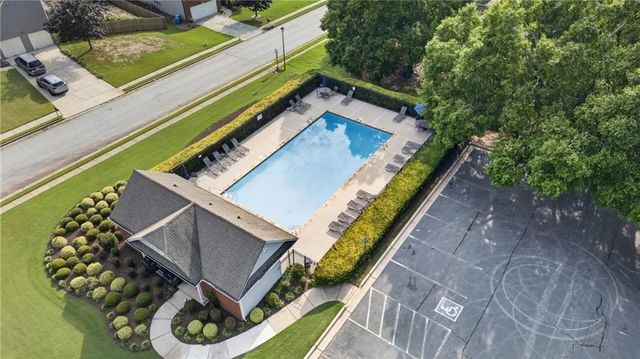 1941 Ashwood Grove Drive, Snellville, GA 30078