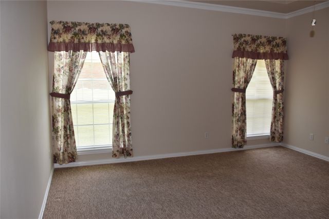 4017 Windmill Ridge Circle, Red Oak, TX 75154