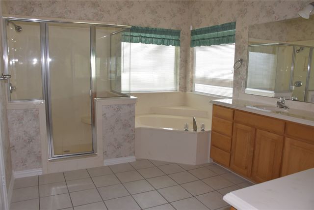4017 Windmill Ridge Circle, Red Oak, TX 75154