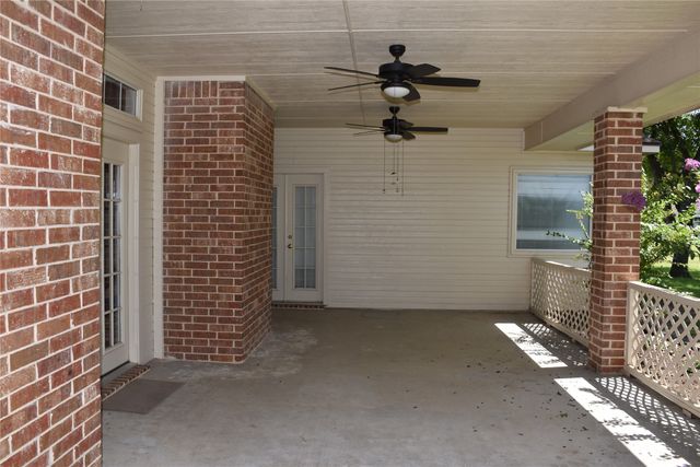 4017 Windmill Ridge Circle, Red Oak, TX 75154
