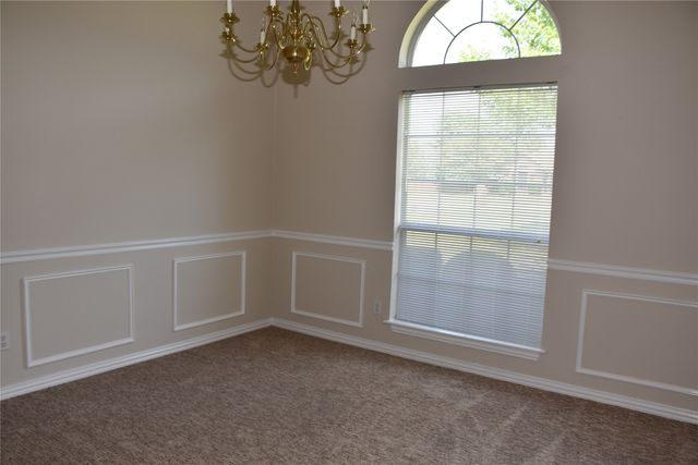 4017 Windmill Ridge Circle, Red Oak, TX 75154