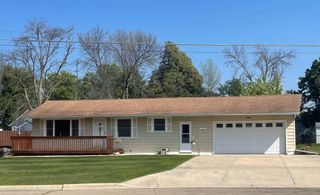 1805 10th Place NE, Austin, MN 55912