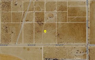 163 Avenue S, Palmdale, CA 93591