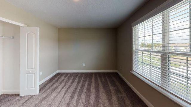 1410 SW San Esteban Ave, Port St Lucie, FL 34953