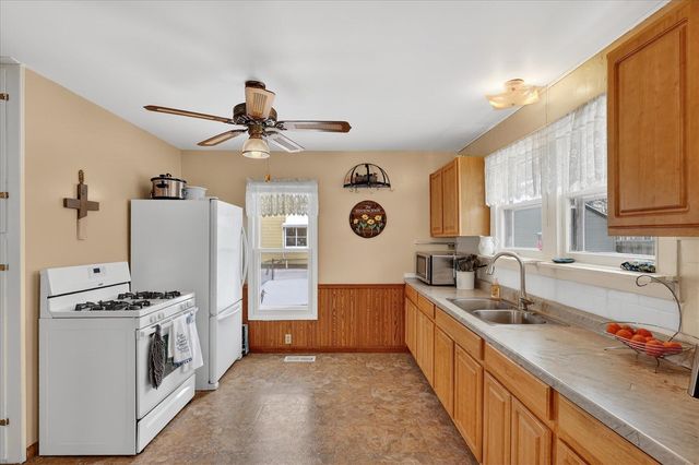 134 Cherry Street, Climax, MI 49034