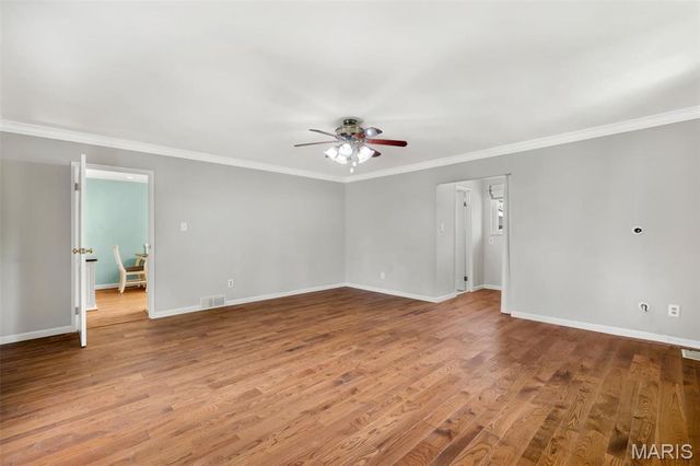 10919 Acton Drive, St Louis, MO 63123