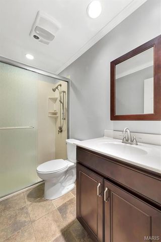 10919 Acton Drive, St Louis, MO 63123