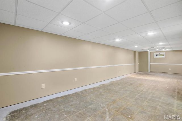 10919 Acton Drive, St Louis, MO 63123