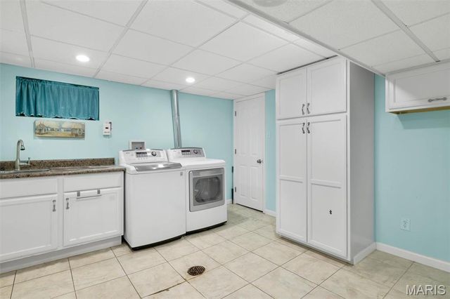 10919 Acton Drive, St Louis, MO 63123