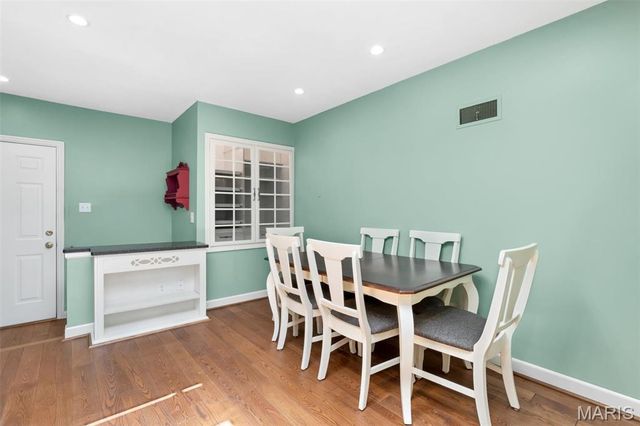 10919 Acton Drive, St Louis, MO 63123