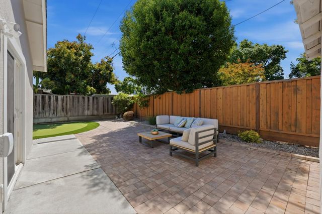 660 Hamilton Lane, Santa Clara, CA 95051