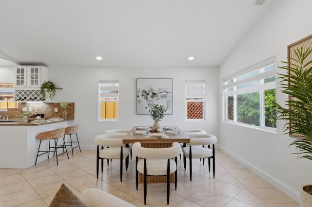 660 Hamilton Lane, Santa Clara, CA 95051