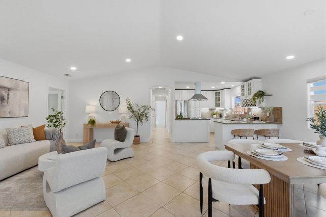 660 Hamilton Lane, Santa Clara, CA 95051