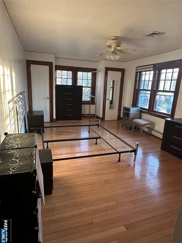 325 Bogert Avenue, Ridgewood, NJ 07450