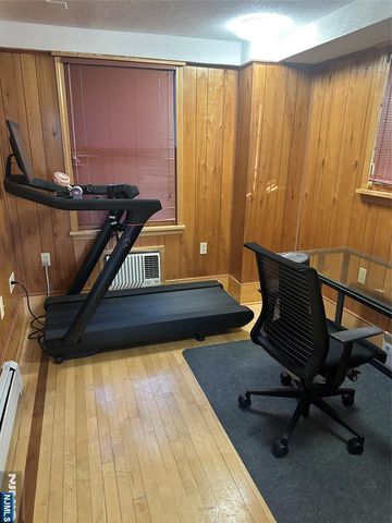 325 Bogert Avenue, Ridgewood, NJ 07450