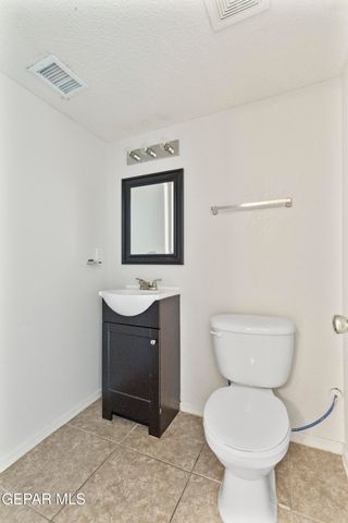 10799 WALDEN POND Street, El Paso, TX 79924