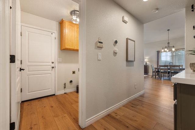 1786 Brookside Dr, Manteca, CA 95336