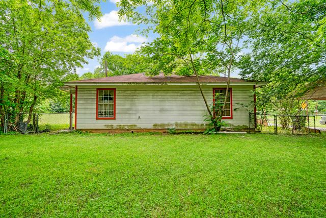 474 NE 11th Street NE, Paris, TX 75460