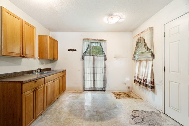 474 NE 11th Street NE, Paris, TX 75460